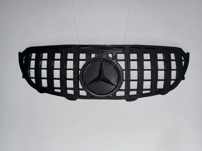 Mercedes-Benz Grille