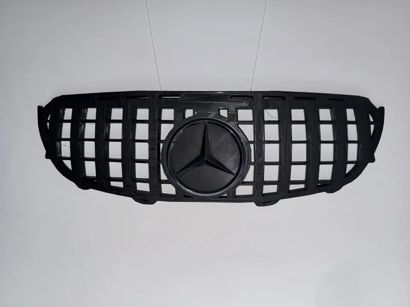 Parrilla Mercedes-Benz
