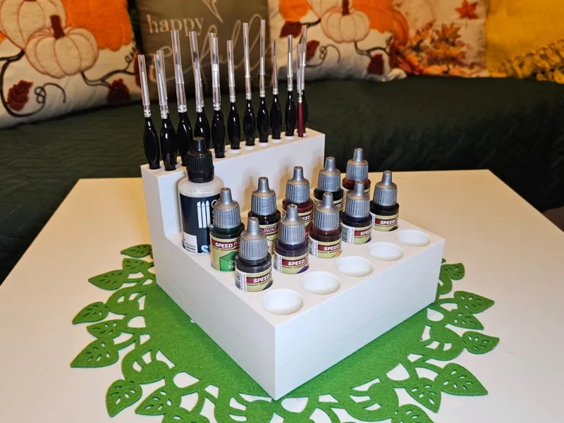 Stand for paints and brushes 