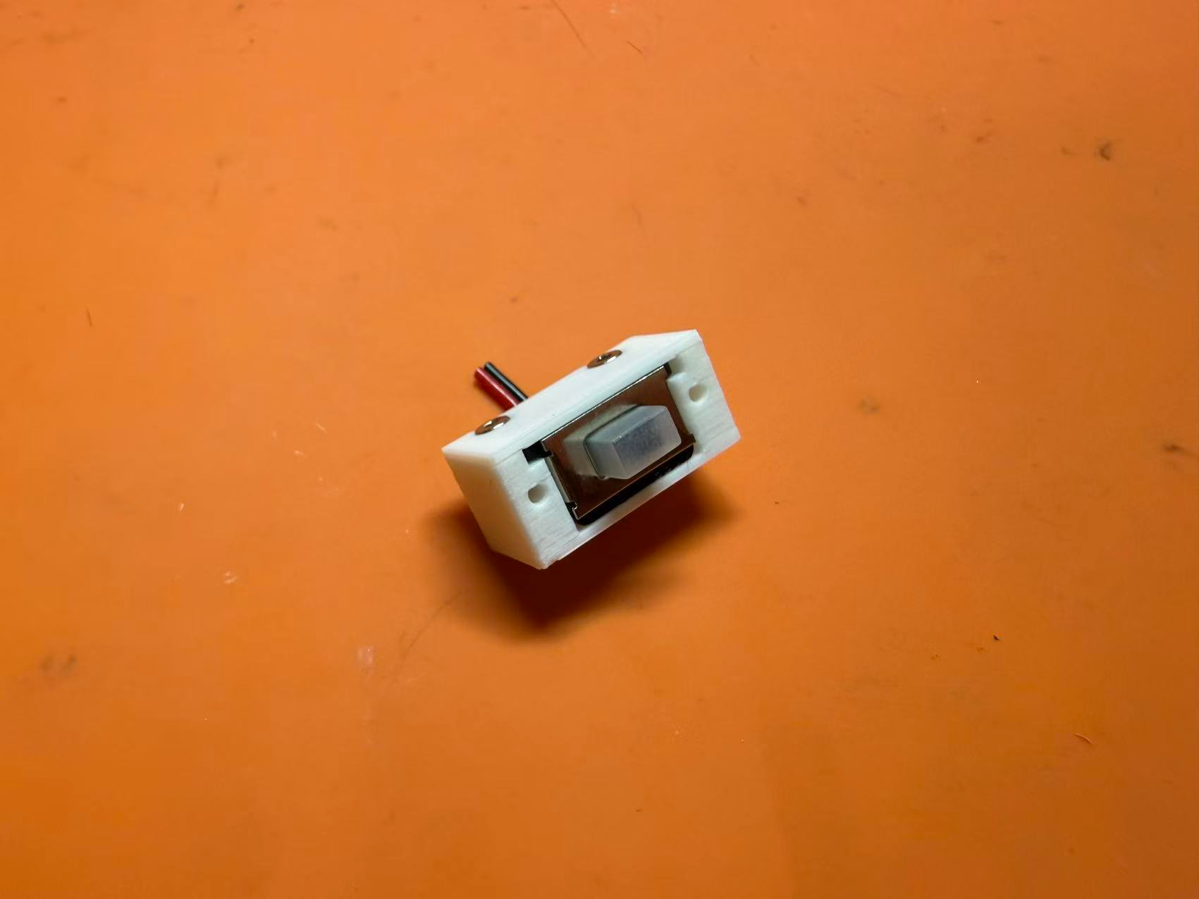 好盈1060电调开关适配器（转换为田宫电调开关尺寸）v1