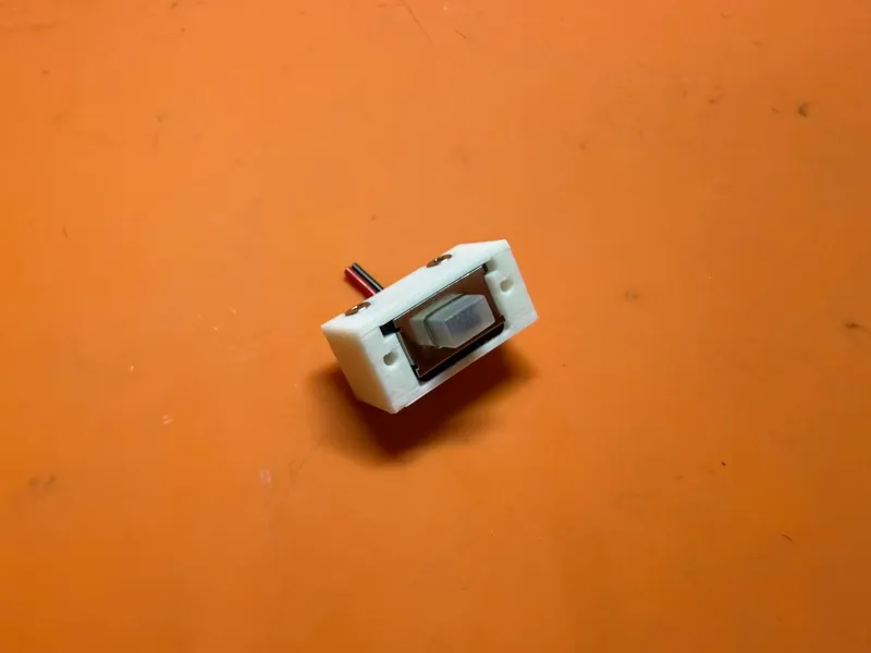 好盈1060电调开关适配器（转换为田宫电调开关尺寸）v1