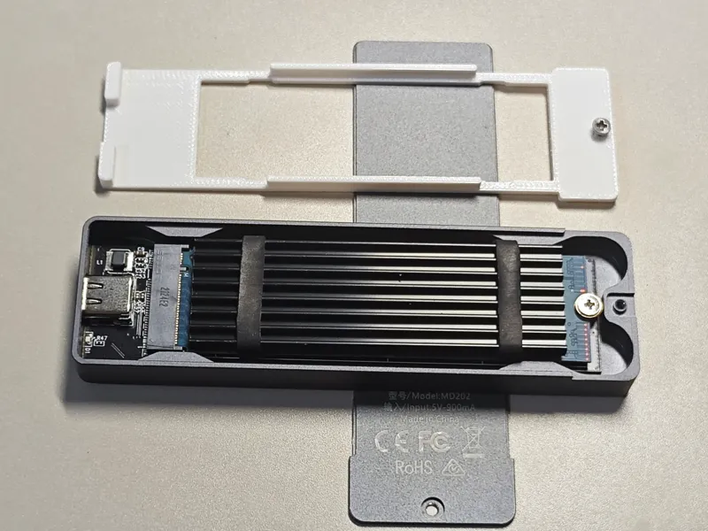 HIKSEMI SSD硬盘盒替换后盖