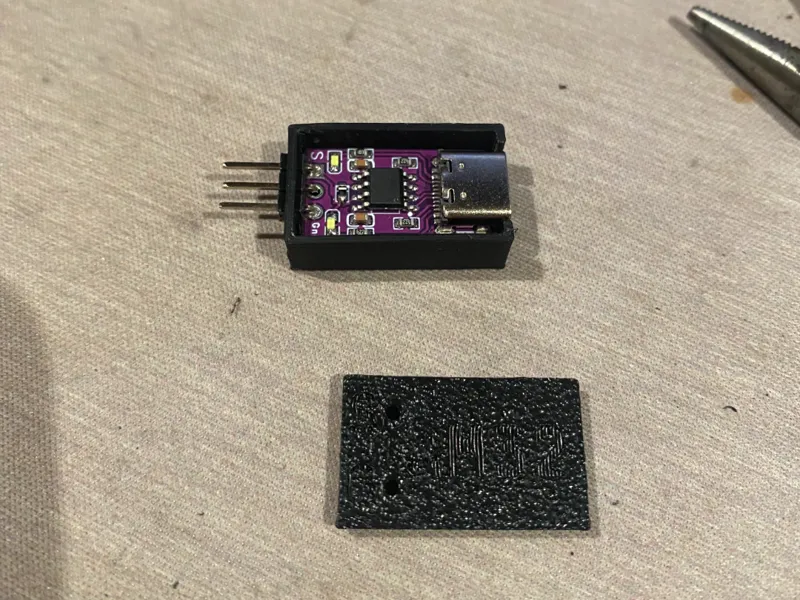 AM32 USB 调参器外壳