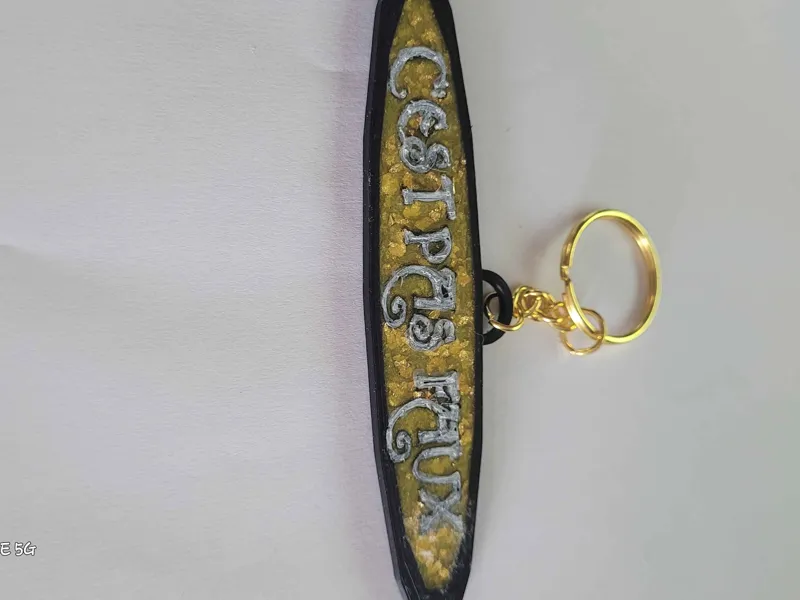 porte clé c'est pas faux