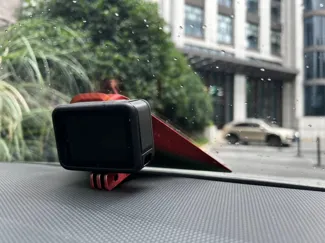 Gopro运动相机异形遮光罩，用于车内拍摄自驾过程防止反光用的，贴合挡风玻璃的遮光罩，建议用黑色材料