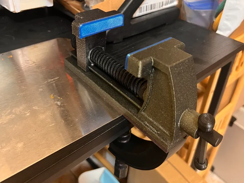 Table Vise, Asztali satu.