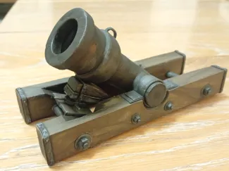Bombard (cannon) of the 18th century