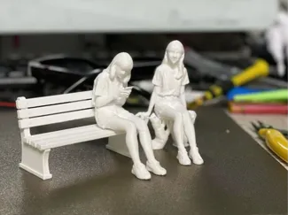 休闲中的女孩