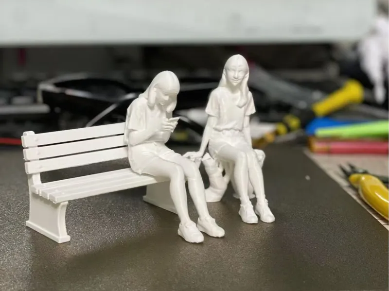休闲中的女孩
