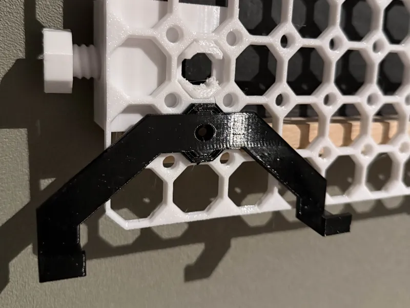 Vinyl holder, multiboard compatible
