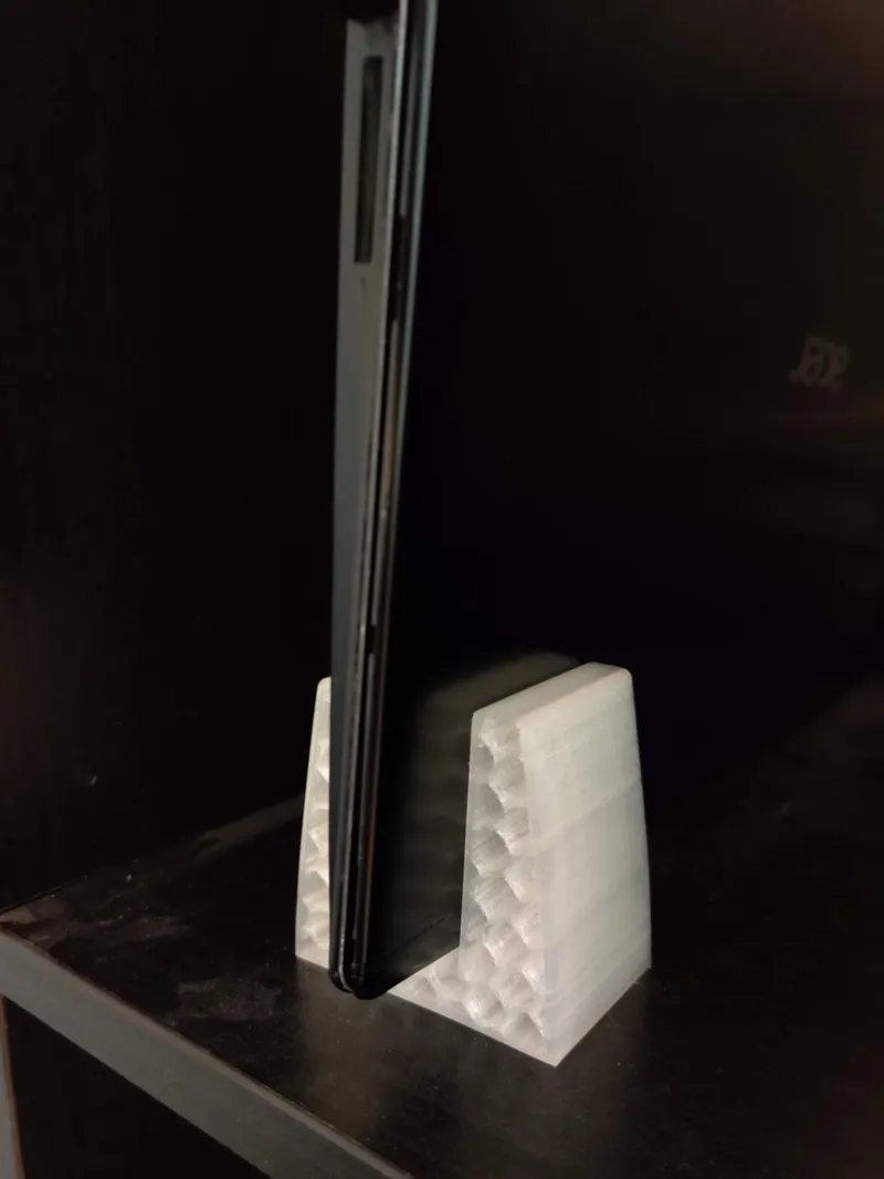 Vertical laptop stand