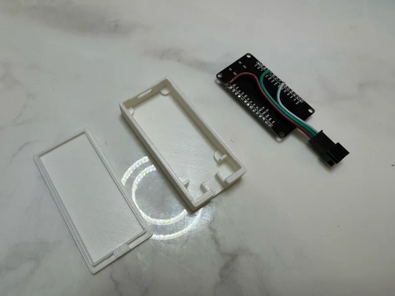 ESP8266 WLED 外壳，预留了接线端子位置，匹配 ws2812