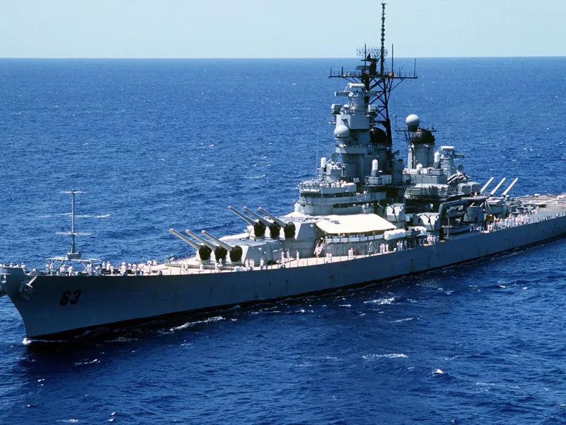 Lowa battleship
