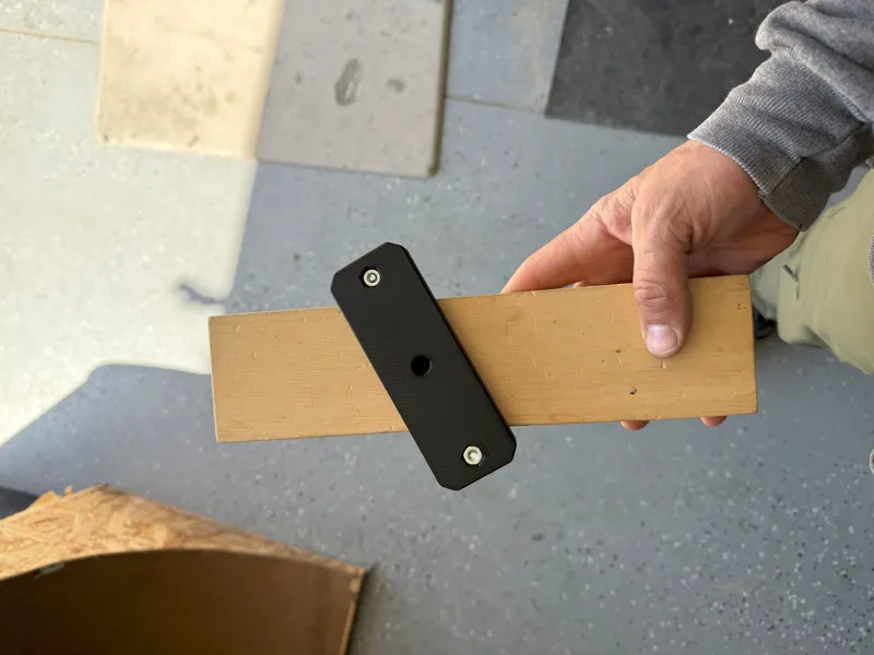 Center line marker