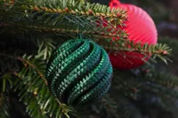 12 modèles de boules de Noël 2024 — photo 1