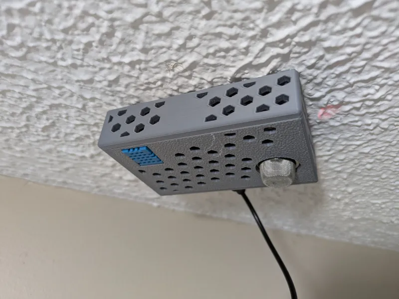 Raspberry Pi Pico, Temp and Smoke sensor enclosure