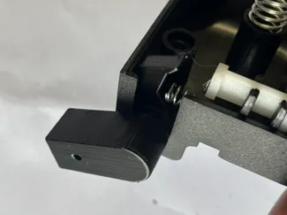 Freigabe Betätigung Mähantrieb von Akku-Rasenmäher