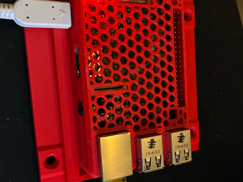 Raspberry Pi 2/3 Wall Mount Case