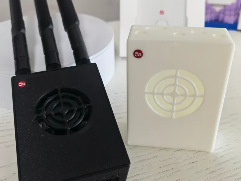 5G通讯壳散热仓