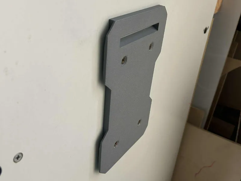 New Makita Maktrak wall mount