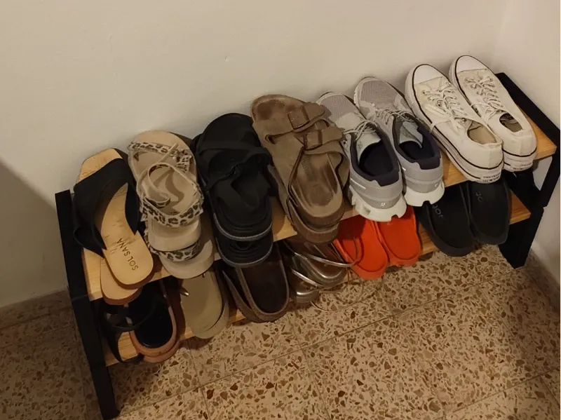 shoe rack clean 