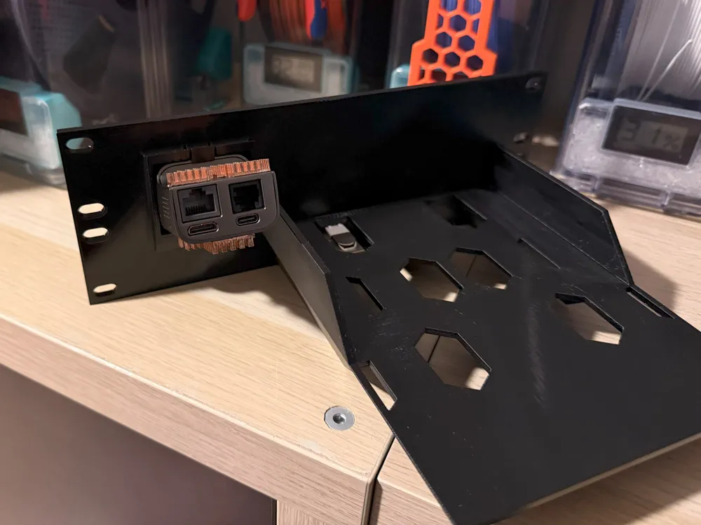JetKVM 10 inch rack mount flush fit + HDD shelf by Tim S. MakerWorld ...
