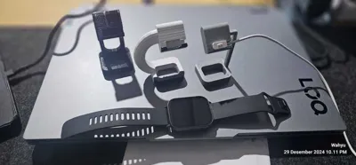 Xiaomi Redmi Watch 5 Active charging hub