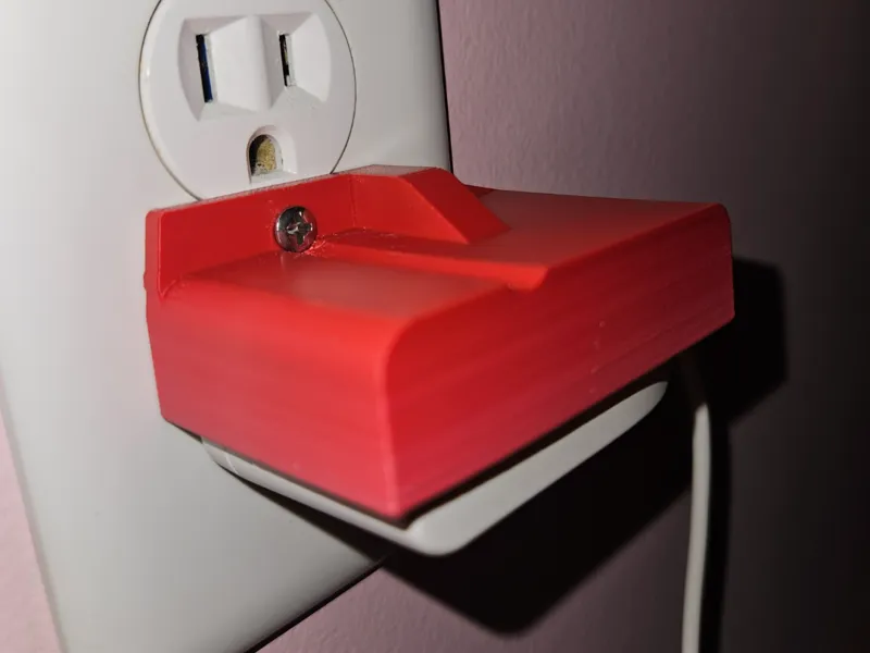 Hatch Rest 2nd Gen baby proof outlet cover