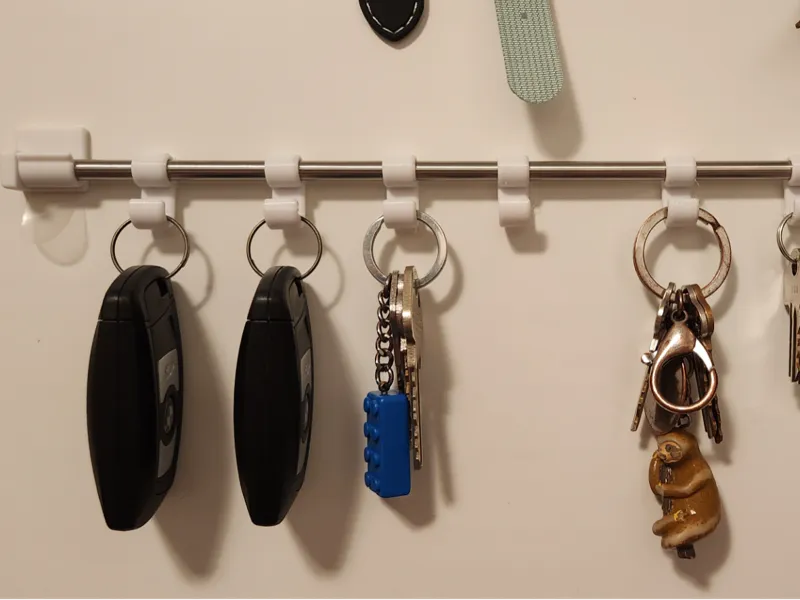 Key / Watch Rail Holder