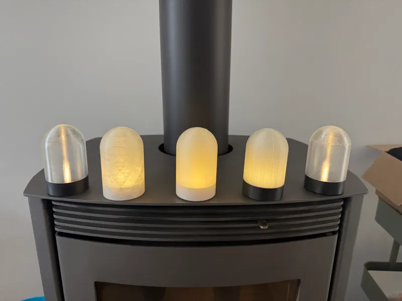 Lichtkegel – dekorativer LED-Teelichtaufsatz