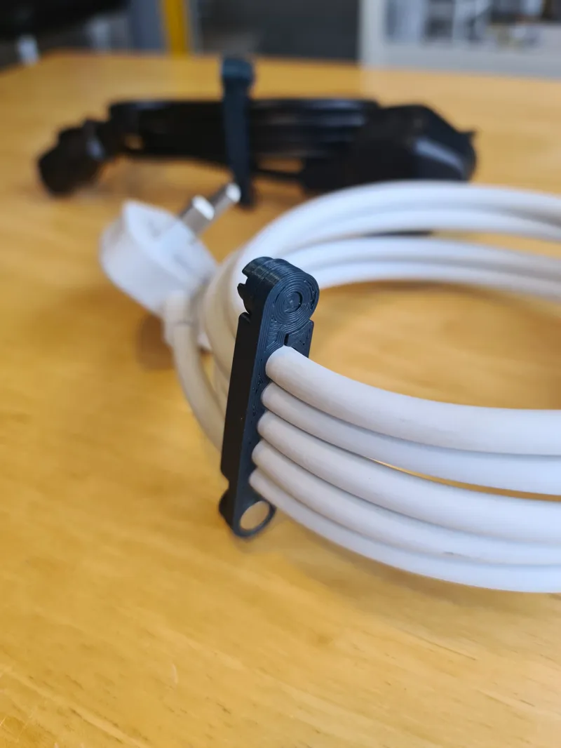 Magnetic Cable Clip