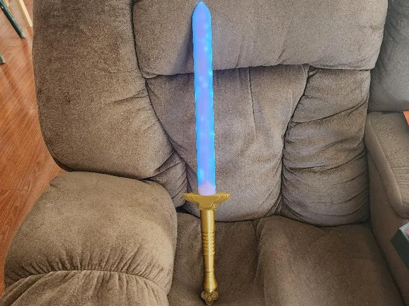 Rumi Sword / kpop demon hunters