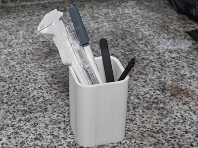 Pen Holder