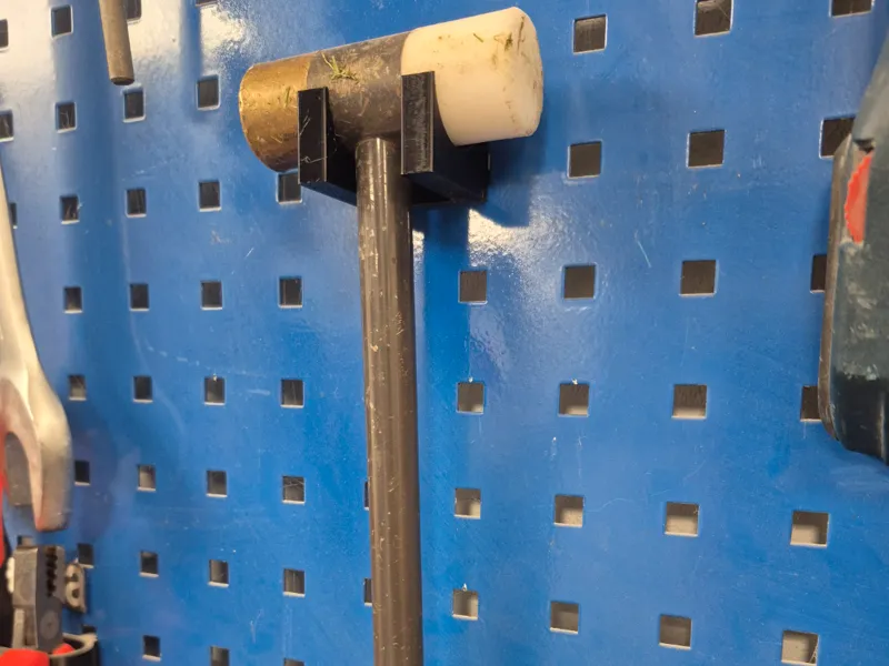 Messing og nylon hammer holder