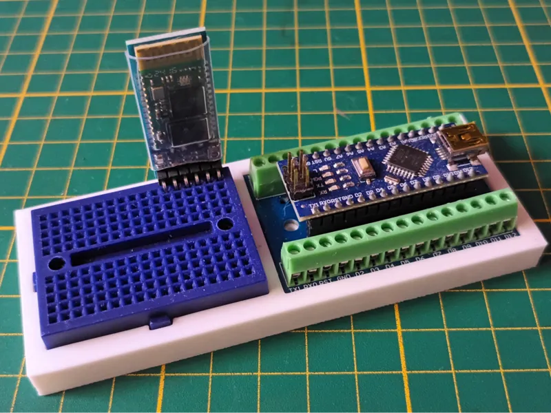 Breadboard Aufnahme für Arduino Nano 2 Varianten