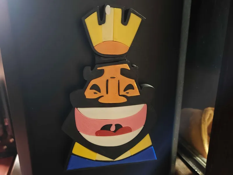 Clash Royale Laughing King Emote - Magnetic Piece