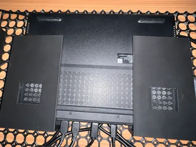 Underware Laptop Holder
