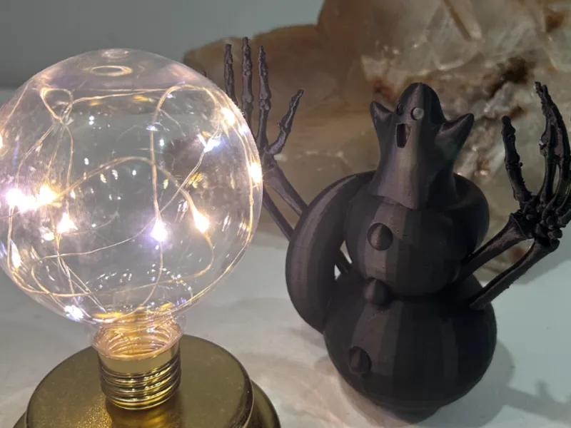 Spooky Christmas Pencil Holder