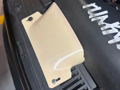 Polo Grille Deflector