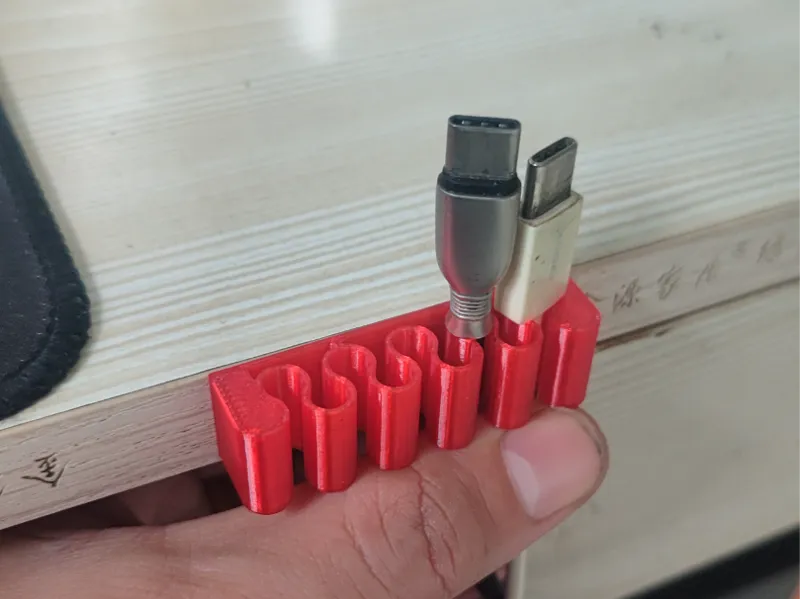 简洁的数据线夹