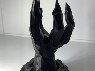 Low poly claw halloween decor