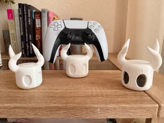 Hollow knight controller stand