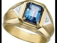 emerald ring