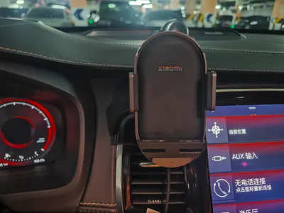 Pin version Xiaomi Car Wireless Charger Pro Riser Pad compatible with Xiaomi 13/14/15 Ultra phones