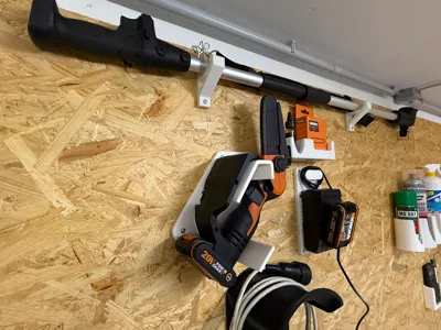 Pruning Saw Holder