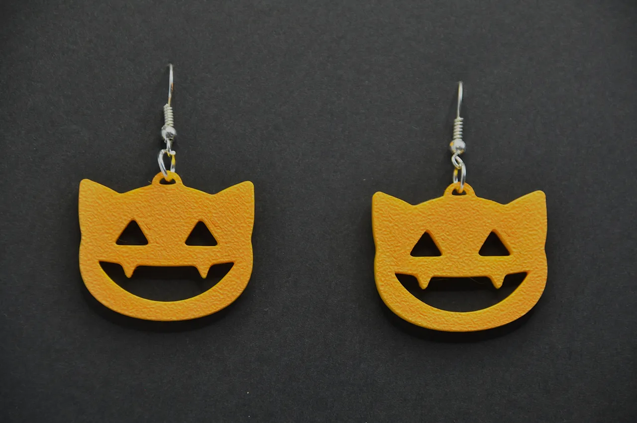 halloween cat carved pumpkin earrings view 3