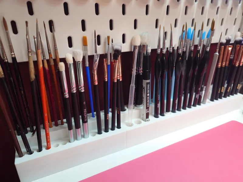 Parametric Paintbrush Holder