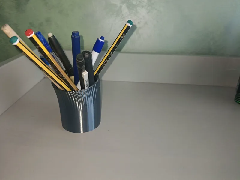 pen holder