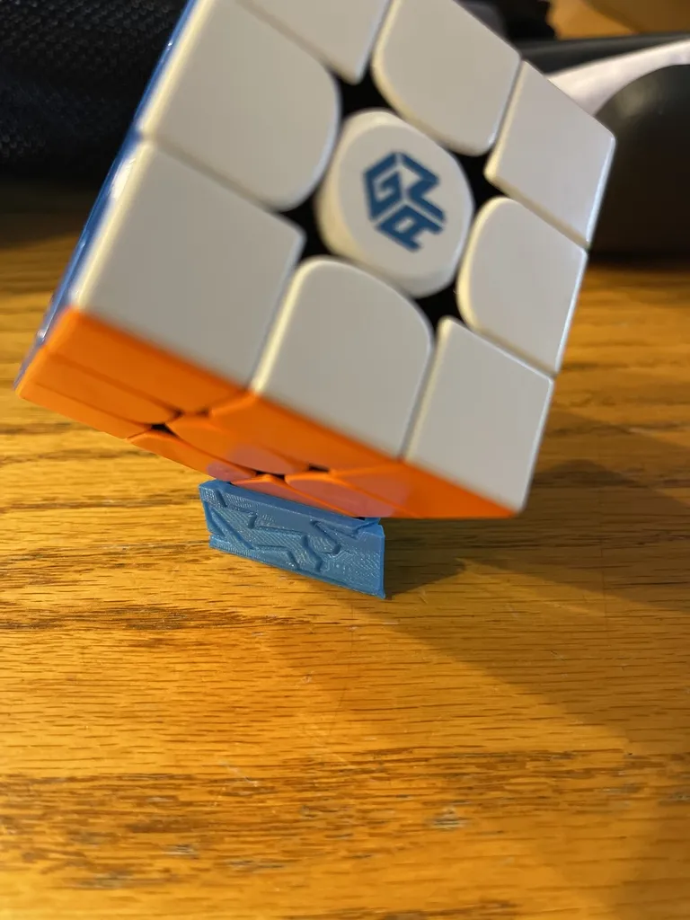 Rubiks cube stand!! (Electro)