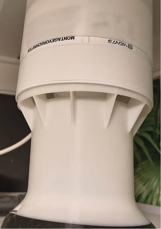 Bathroom vent adapter